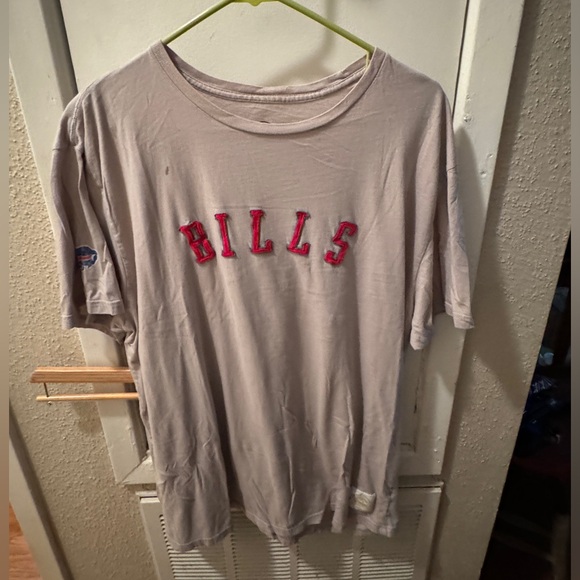 Bills football shirt 🔥 - Picture 1 of 5